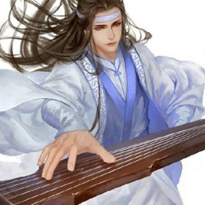 严浩翔带着八字眉向大家打招呼